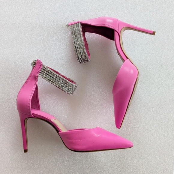 Schutz Linara Napa Leather Pump - Picture 2 of 8